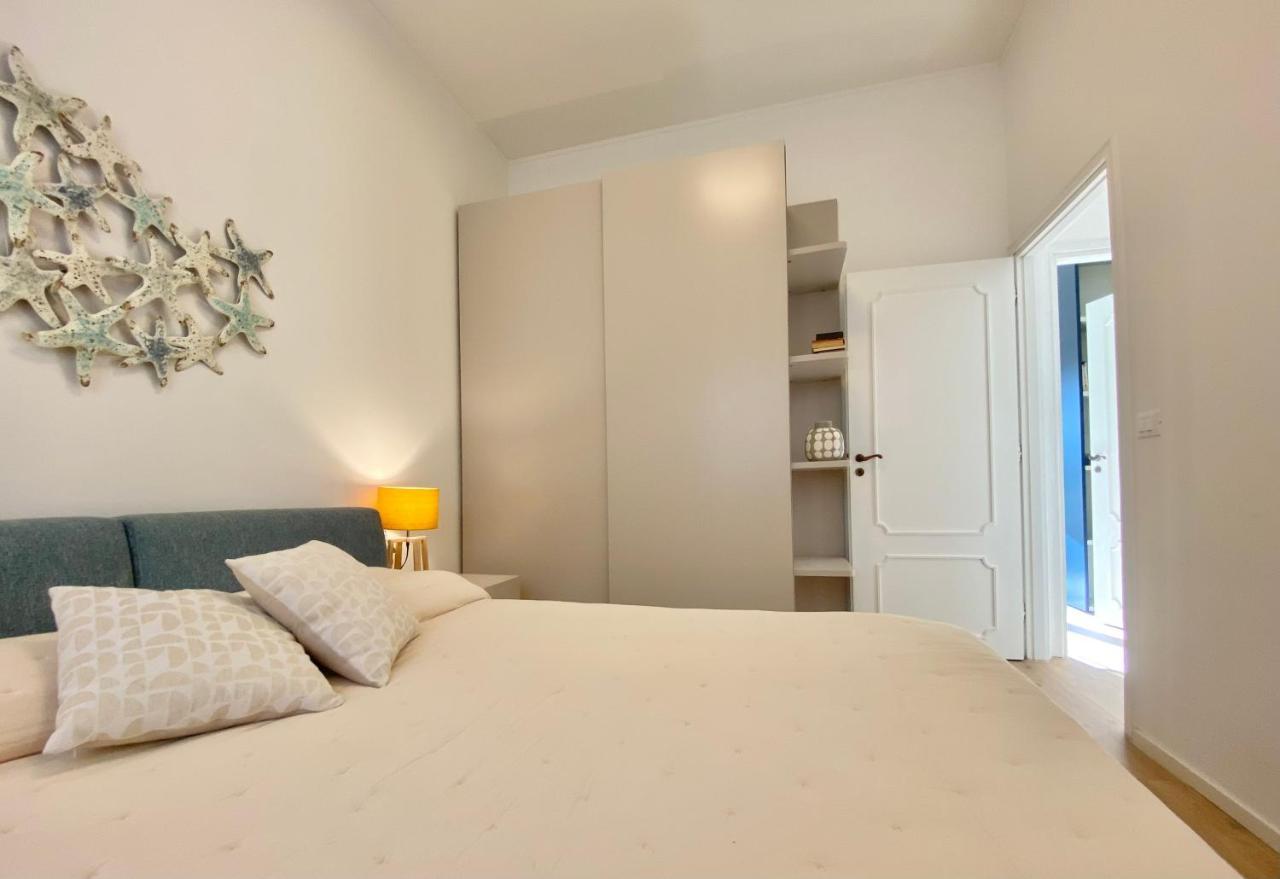 Casaviva-Stylish Trilo With Ac-Shared Pool-Parking Génova Exterior foto