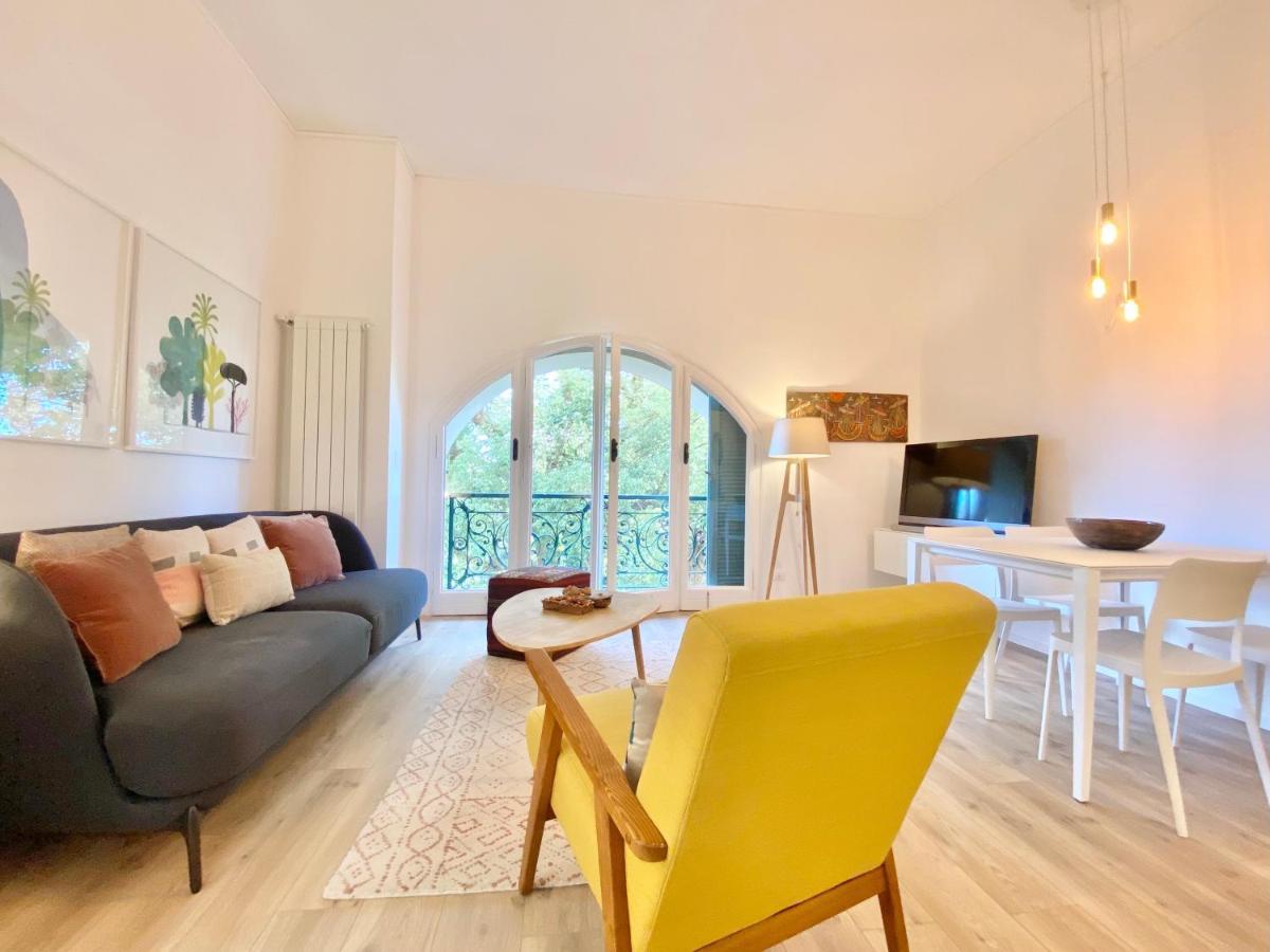 Casaviva-Stylish Trilo With Ac-Shared Pool-Parking Génova Exterior foto