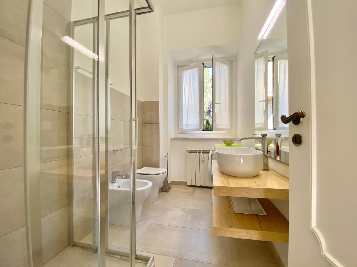 Casaviva-Stylish Trilo With Ac-Shared Pool-Parking Génova Exterior foto