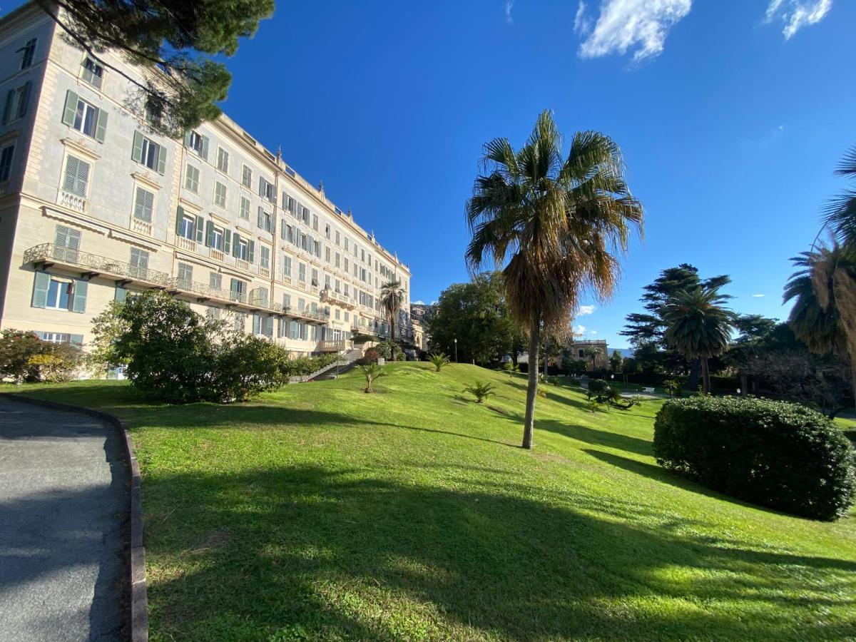 Casaviva-Stylish Trilo With Ac-Shared Pool-Parking Génova Exterior foto