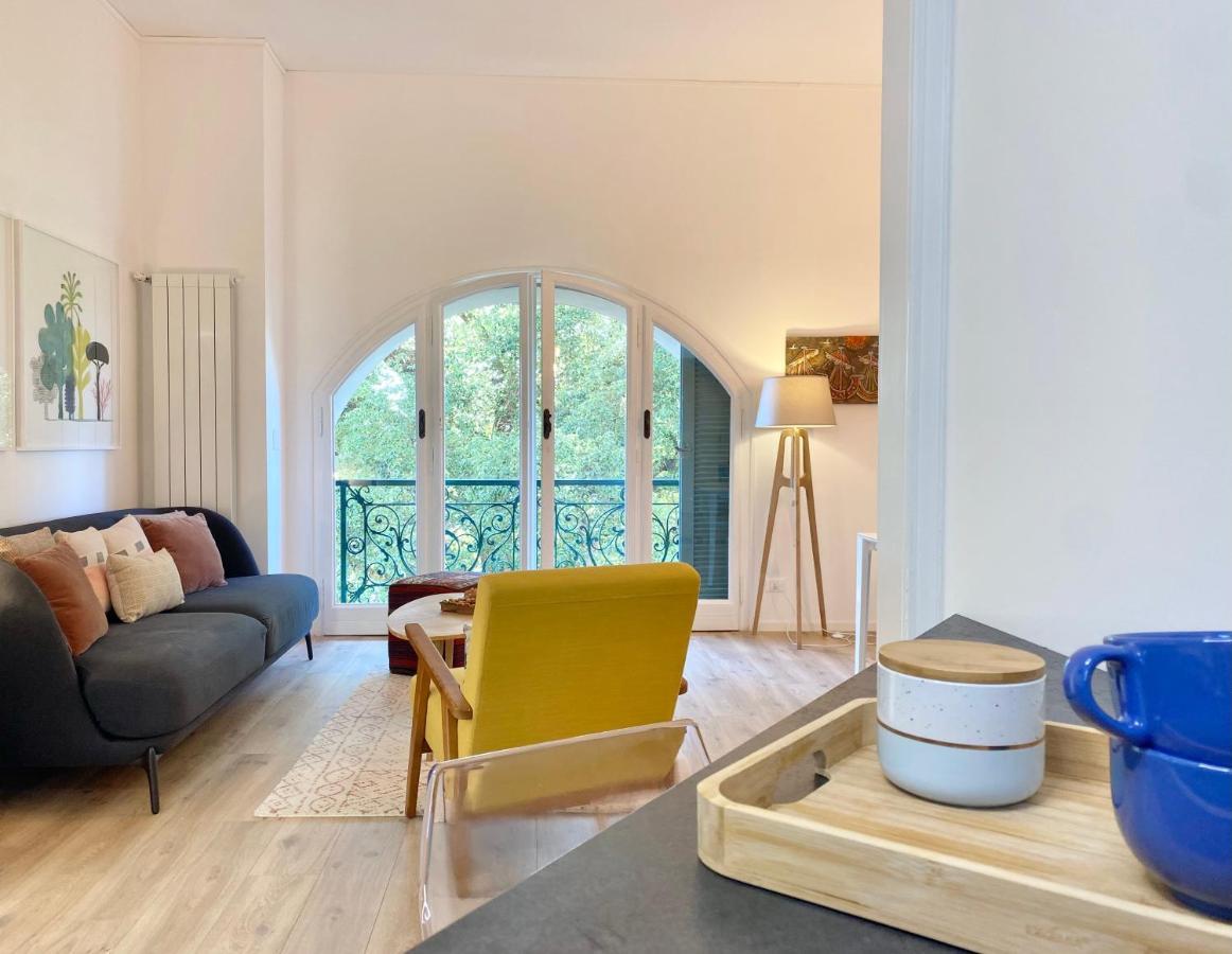 Casaviva-Stylish Trilo With Ac-Shared Pool-Parking Génova Exterior foto